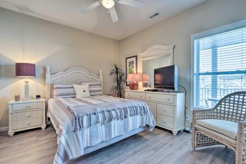 Apartamento Cozy Lakeside Paradise With Porch And Pool Access