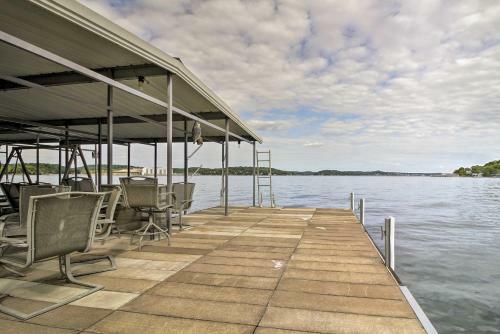 Townhouse With Shared Dock On Lake Of The Ozarks