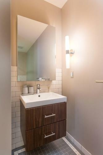 Apartamento Cozy Dt Studio With Gym & Pool By Zencity