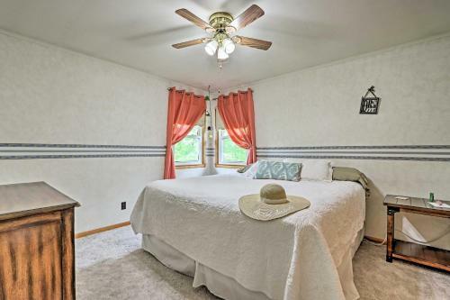 Macon Ranch-style Family Home With Yard And Deck!