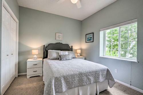 Waterfront Townhome With Dock And Lake Views!