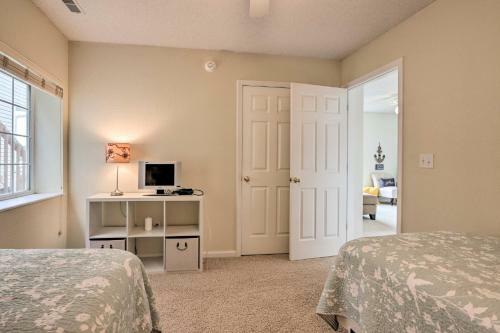 Waterfront Townhome With Dock And Lake Views!
