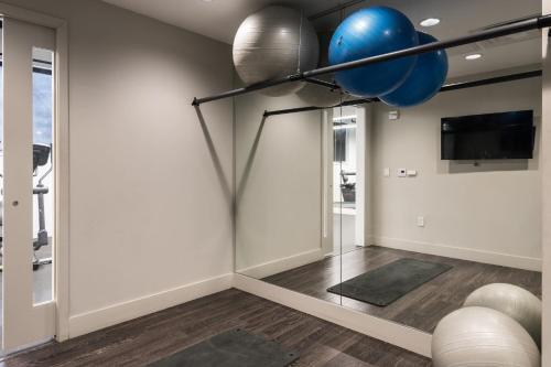 Apartamento Sleek Cwe Studio Near Bjc By Zencity