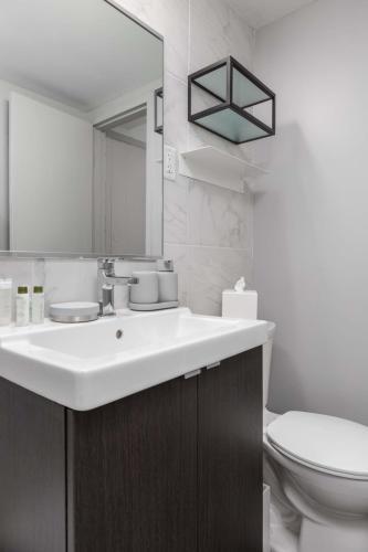 Apartamento Sleek Cwe Studio Near Bjc By Zencity