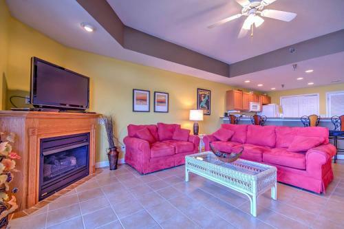 Apartamento Lakefront Osage Beach Condo With Porch And Pool Access!