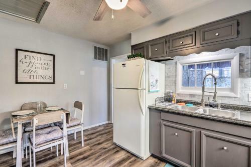 Cozy Updated Getaway In Central Nevada, Mo!