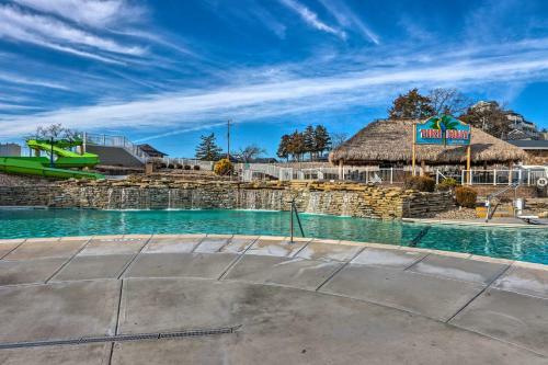 Resort Home On Golf Course Boat And Explore!