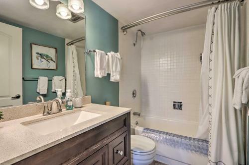 Peaceful Osage Beach Escape With Resort Perks!