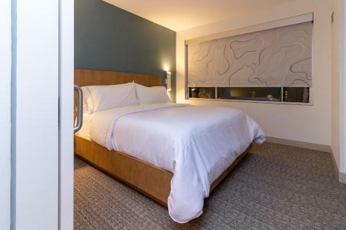 Hotel Element St. Louis Midtown