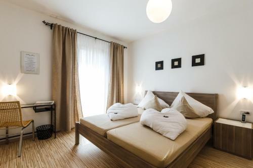 Hostal Pension Julia - Haus Elisabeth - Weinhof Lang