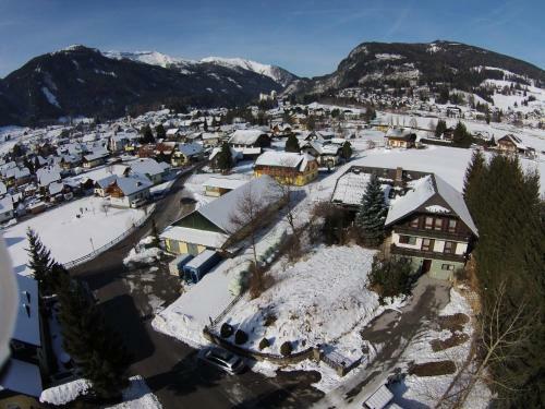 Bed & Breakfast Pension Zur Heiligen Krone