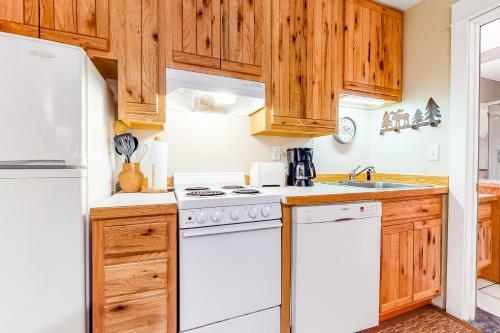 Big Sky Ski Condo