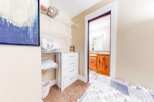 Big Sky Ski Condo