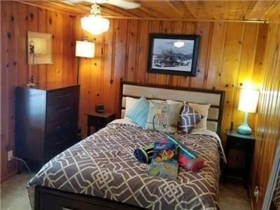 Knotty Pine Cottage