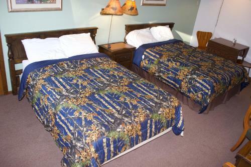 Hotel Hidden Lake Resort