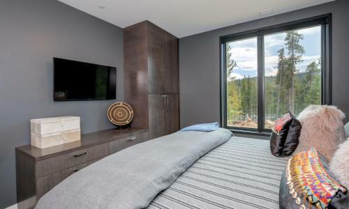 Lakeview Chalet 7 Treeline By Big Sky Vacation Rentals