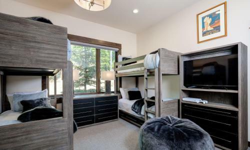 Lodgeside 4b By Big Sky Vacation Rentals