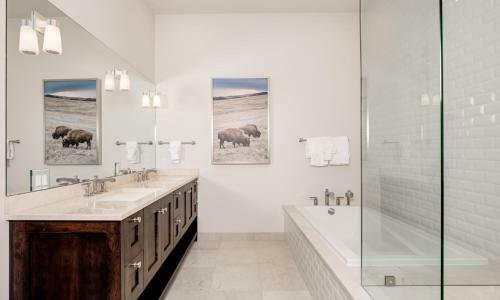 Lodgeside 4b By Big Sky Vacation Rentals