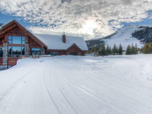 Robins Nest By Big Sky Vacation Rentals