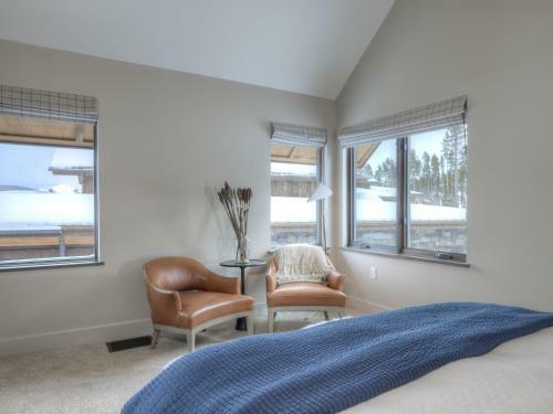 Silvertip Cabins By Big Sky Vacation Rentals