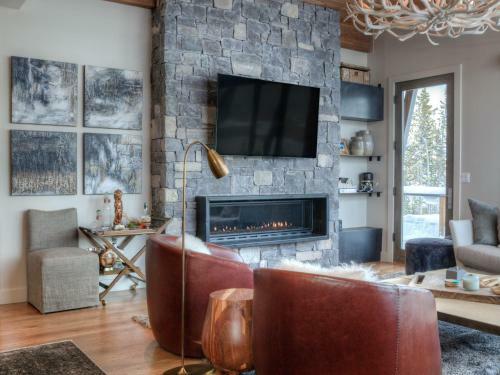 Silvertip Cabins By Big Sky Vacation Rentals