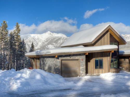 Silvertip Cabins By Big Sky Vacation Rentals