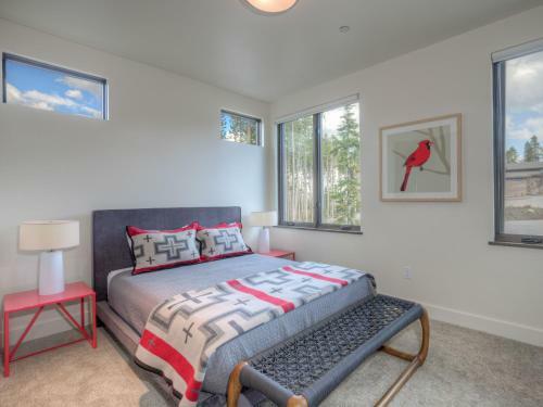 Silvertip Cabins By Big Sky Vacation Rentals
