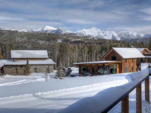 Silvertip Cabins By Big Sky Vacation Rentals