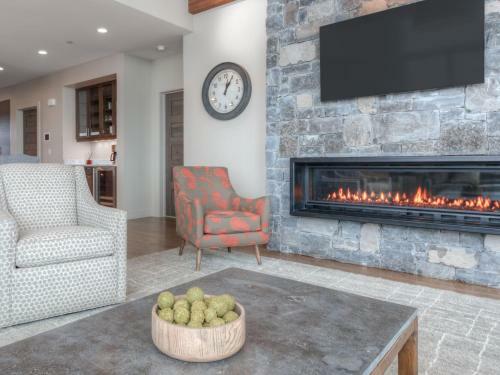 Silvertip Cabins By Big Sky Vacation Rentals