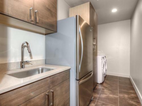 Silvertip Cabins By Big Sky Vacation Rentals