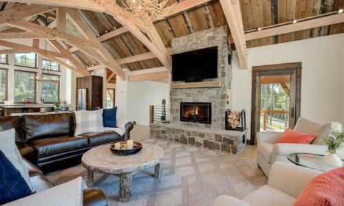 Spotted Eagle Lodge By Big Sky Vacation Rentals