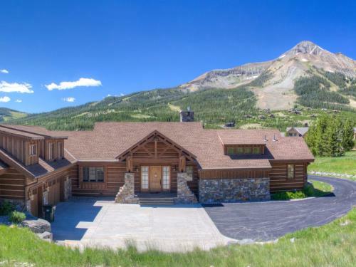 White Grass Lodge By Big Sky Vacation Rentals