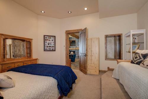 White Grass Lodge By Big Sky Vacation Rentals