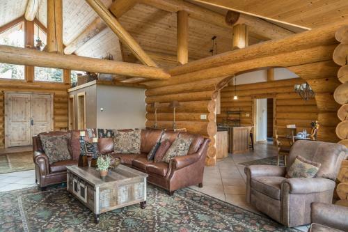 Silverado Lodge