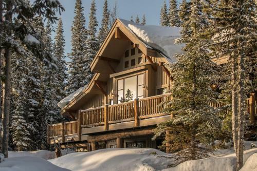 Moonlight Mountain Home | 2 Lower Mountain Road