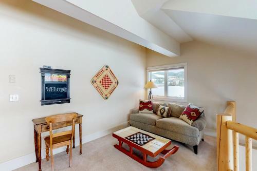 Crail Creek 602