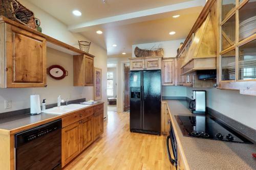 Crail Creek 602