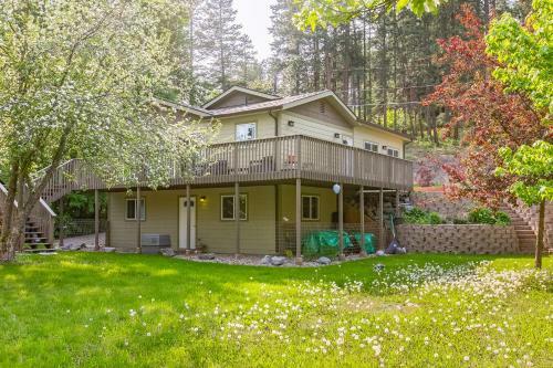 Bigfork Lake Getaway