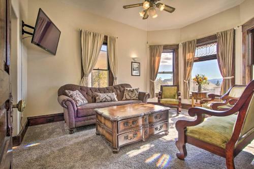 Elegant Butte Getaway - Walk To Historic Uptown!