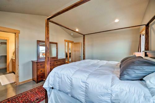 Spacious Bozeman Home Ski, Hike, And Fish!