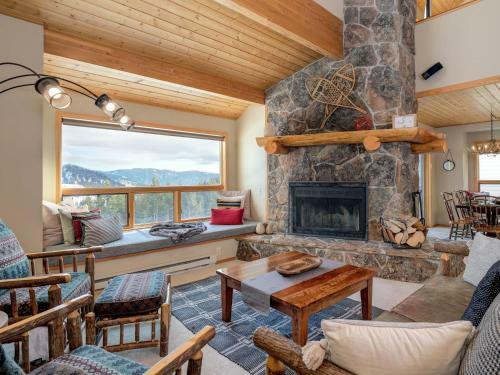 Beaverhead Condos By Big Sky Vacation Rentals