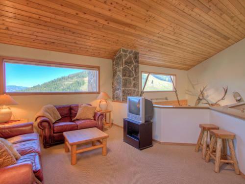 Beaverhead Condos By Big Sky Vacation Rentals