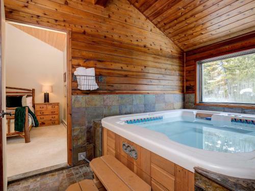Beaverhead Condos By Big Sky Vacation Rentals