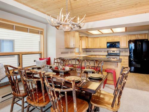 Beaverhead Condos By Big Sky Vacation Rentals