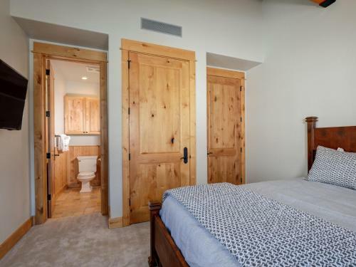 Moonlight Penthouse By Big Sky Vacation Rentals