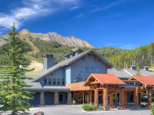 Moonlight Penthouse By Big Sky Vacation Rentals