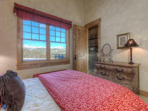 Moonlight Penthouse By Big Sky Vacation Rentals