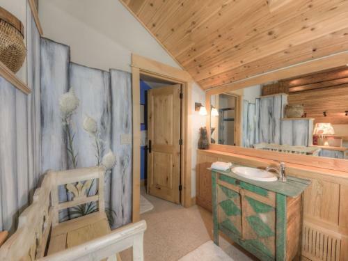 Moonlight Penthouse By Big Sky Vacation Rentals