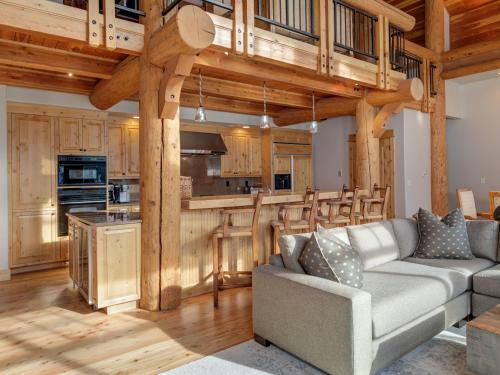 Moonlight Penthouse By Big Sky Vacation Rentals