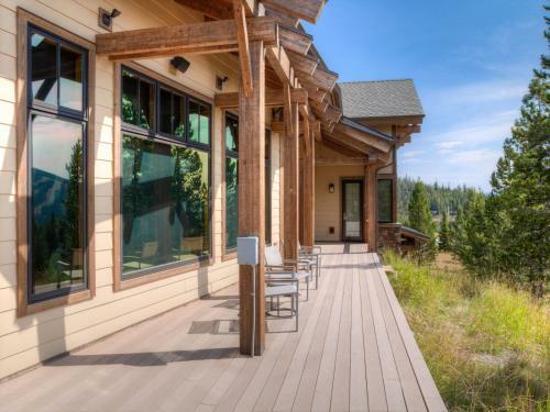 Swift Bear Chalet By Big Sky Vacation Rentals